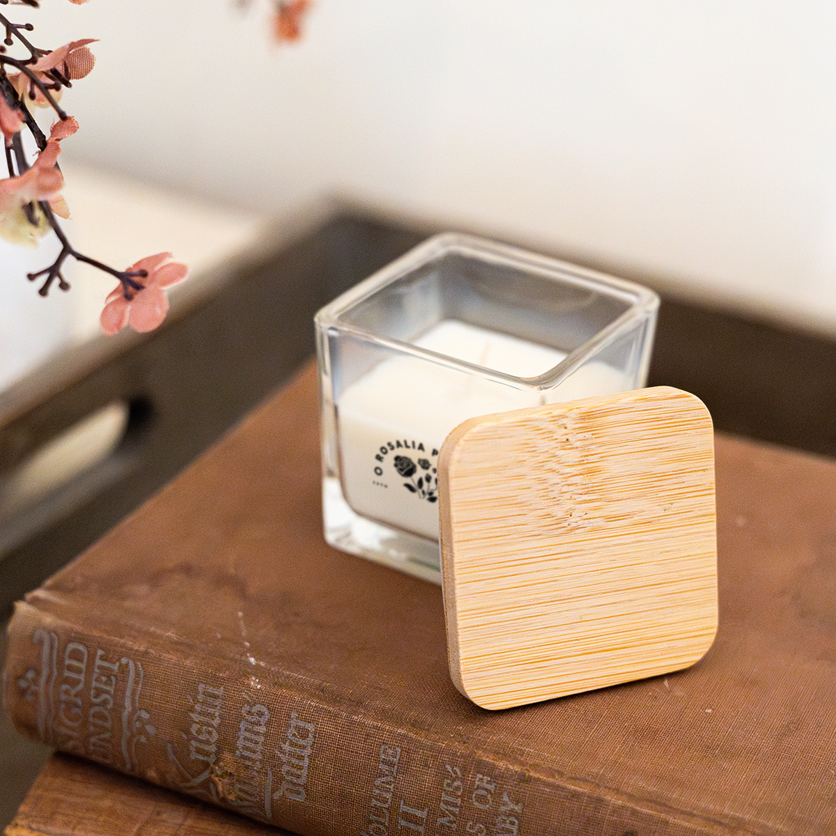 Mini Candle With Bamboo Lid