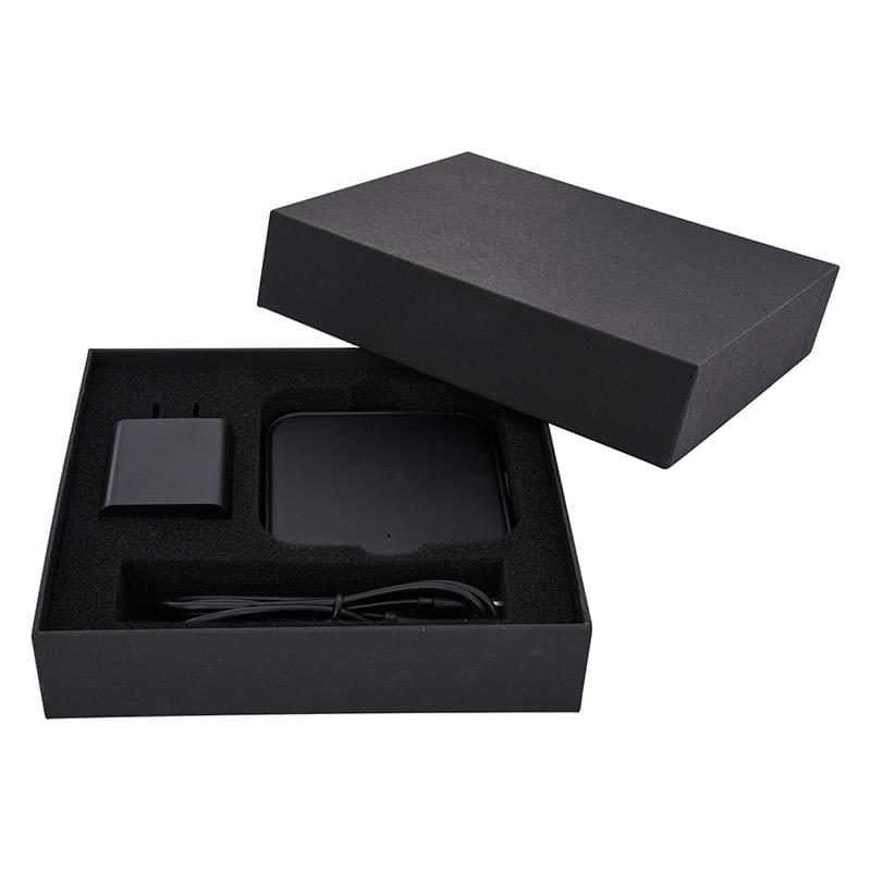 Dynamic Duo Wireless Charger And Adapter Gift Set 4