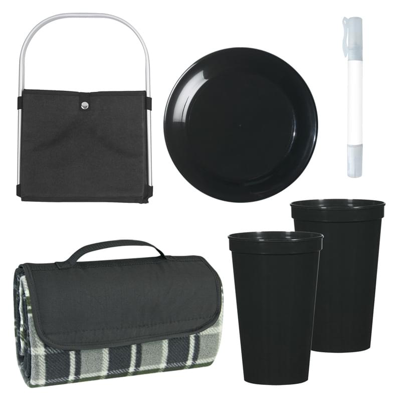 Deluxe Picnic Day Essentials 3