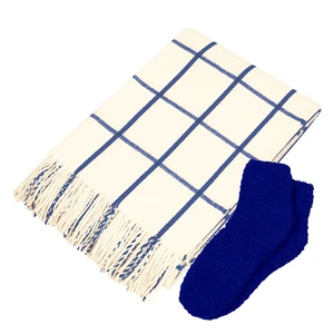 Charleston Throw & Fuzzy Socks Kit view 4