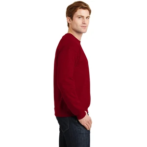 Gildan Heavy Blend Crewneck Sweatshirt. 18000 view 4