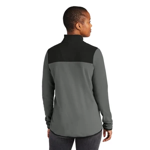 The North Face Women's Glacier 1/4-Zip Fleece NF0A7V4M view 3
