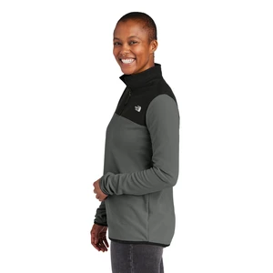 The North Face Women's Glacier 1/4-Zip Fleece NF0A7V4M view 4