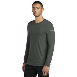 Nike Dri-FIT Cotton/Poly Long Sleeve Tee. NKBQ5230 view 3