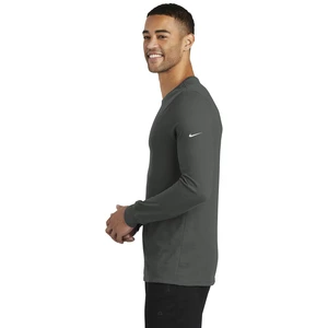 Nike Dri-FIT Cotton/Poly Long Sleeve Tee. NKBQ5230 view 5
