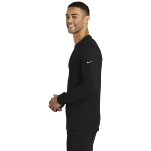 Nike Dri-FIT Cotton/Poly Long Sleeve Tee. NKBQ5230 view 10